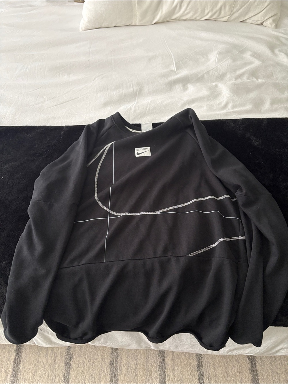Nike Black Pullover Sweatshirt with Light Grey Graphic Lines